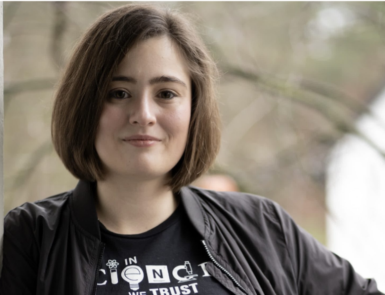 Julia Eisentraut kommt